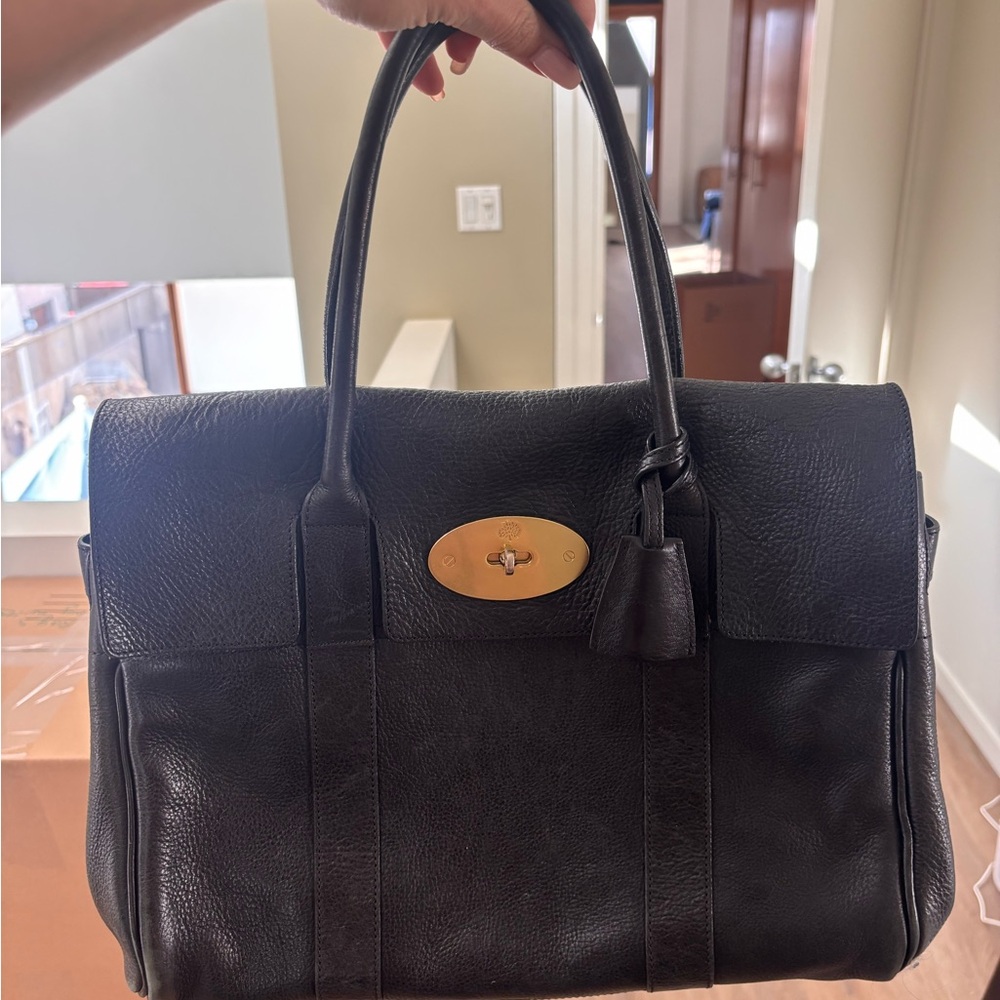 Mulberry Elegant Black Leather Bag